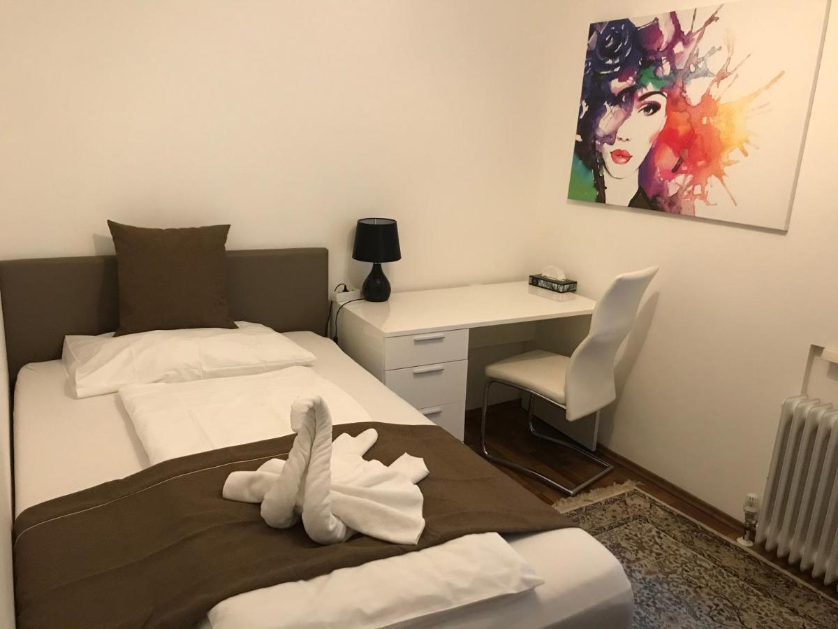 Hotel-Restaurant Zum Donaueck מטהאוזן מראה חיצוני תמונה