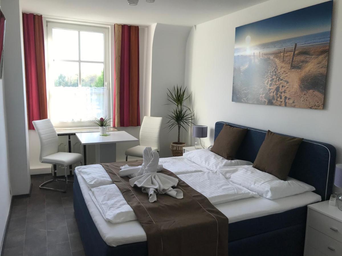 Hotel-Restaurant Zum Donaueck מטהאוזן מראה חיצוני תמונה