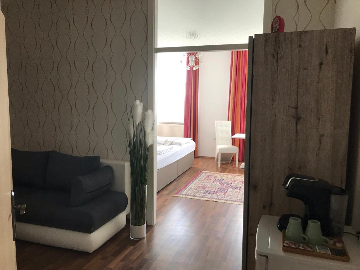 Hotel-Restaurant Zum Donaueck מטהאוזן מראה חיצוני תמונה