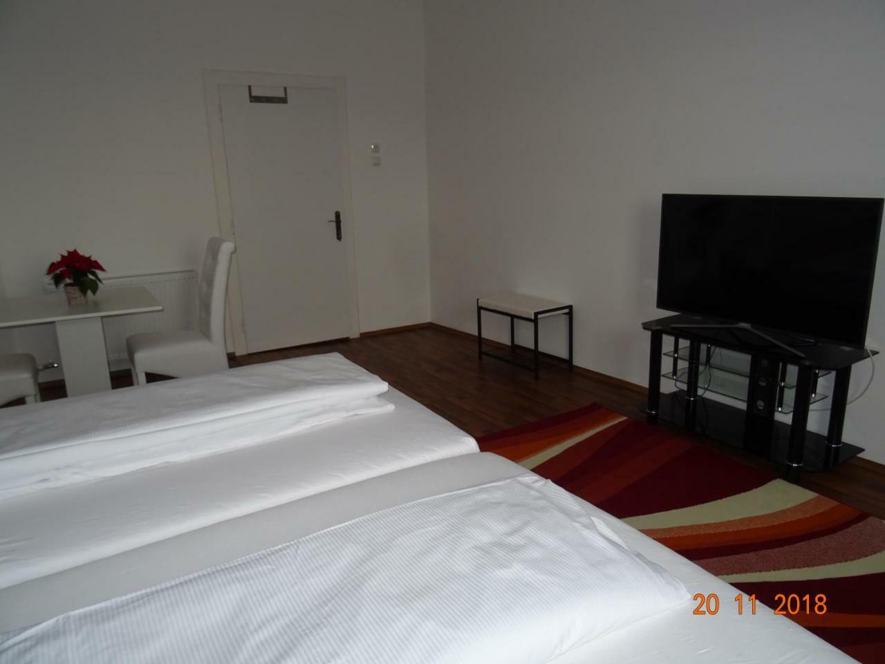 Hotel-Restaurant Zum Donaueck מטהאוזן מראה חיצוני תמונה
