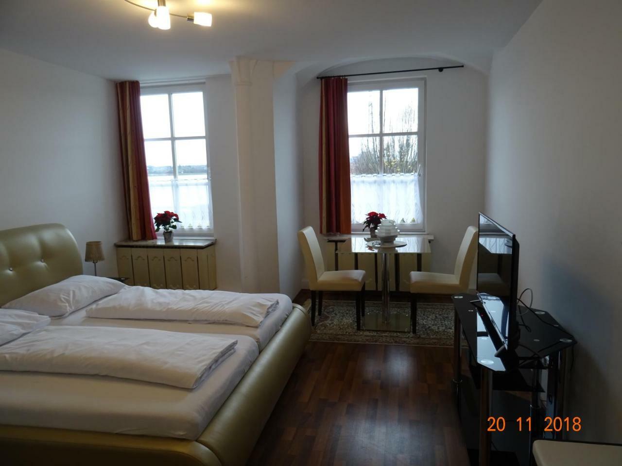 Hotel-Restaurant Zum Donaueck מטהאוזן מראה חיצוני תמונה